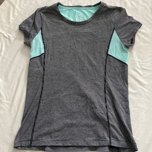 Gently used Women’s size small MPG workout tee
